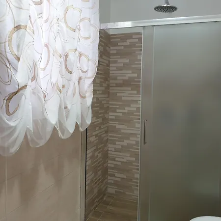 Bed and Breakfast Beauty House 4*