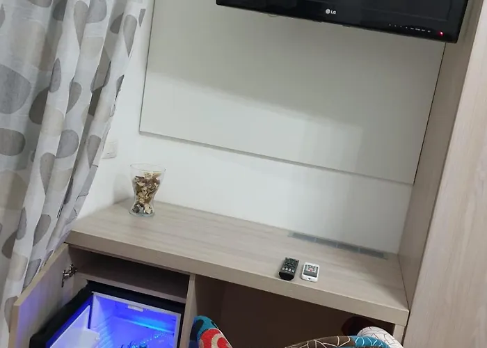 Bed & Breakfast Beauty House