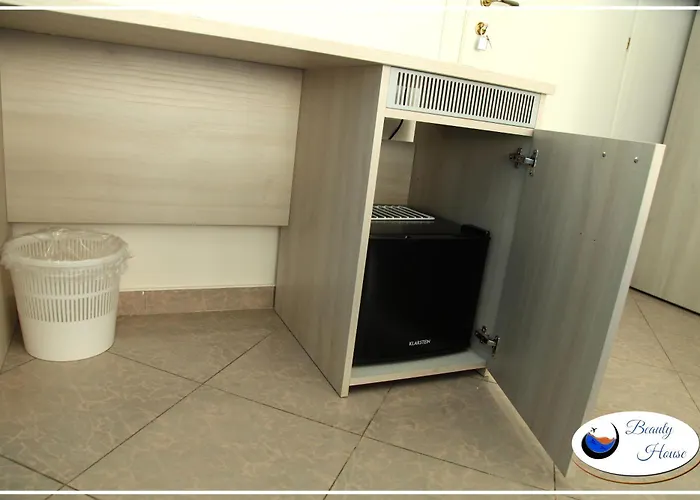 Beauty House Bed & Breakfast